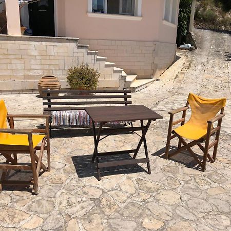 Hotel Apelati à Keri Extérieur photo