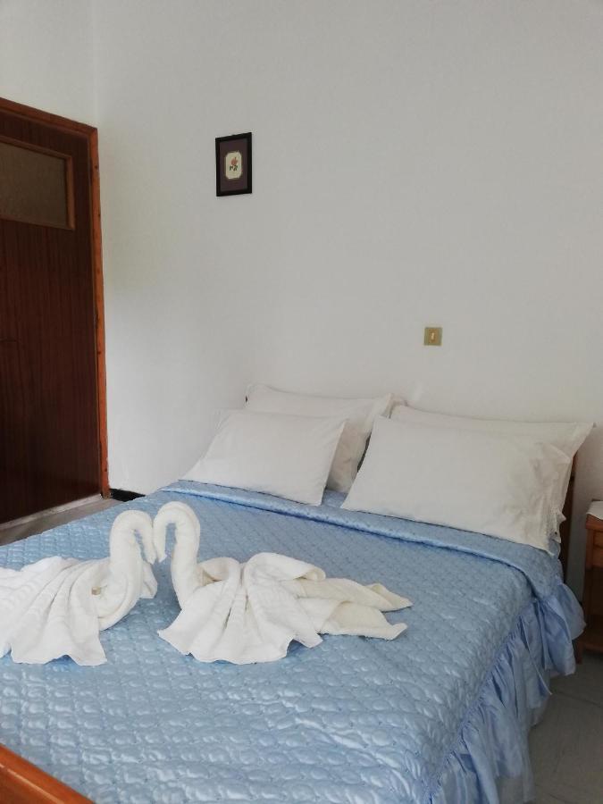 Hotel Apelati à Keri Extérieur photo