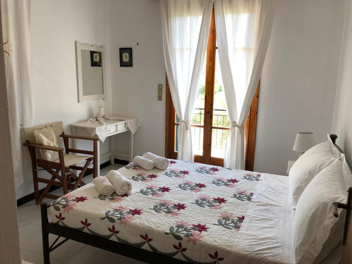 Hotel Apelati à Keri Extérieur photo